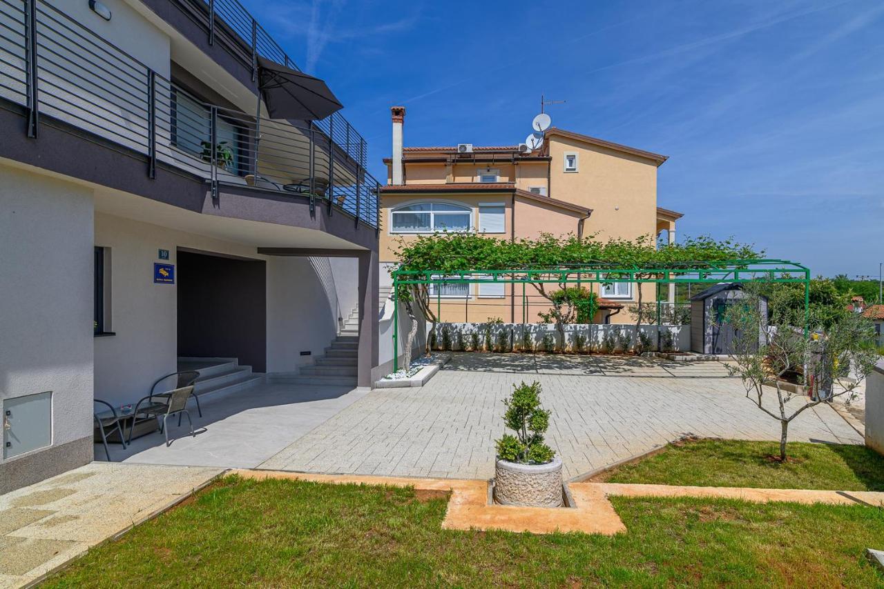Villa Ida โรวีน ภายนอก รูปภาพ